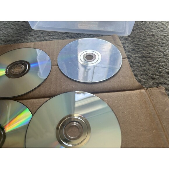 Nintendo Wii Video Game Lot Of 6 Sonic Colors, Spongebob + More DISCS ONLY - Picture 8 of 8